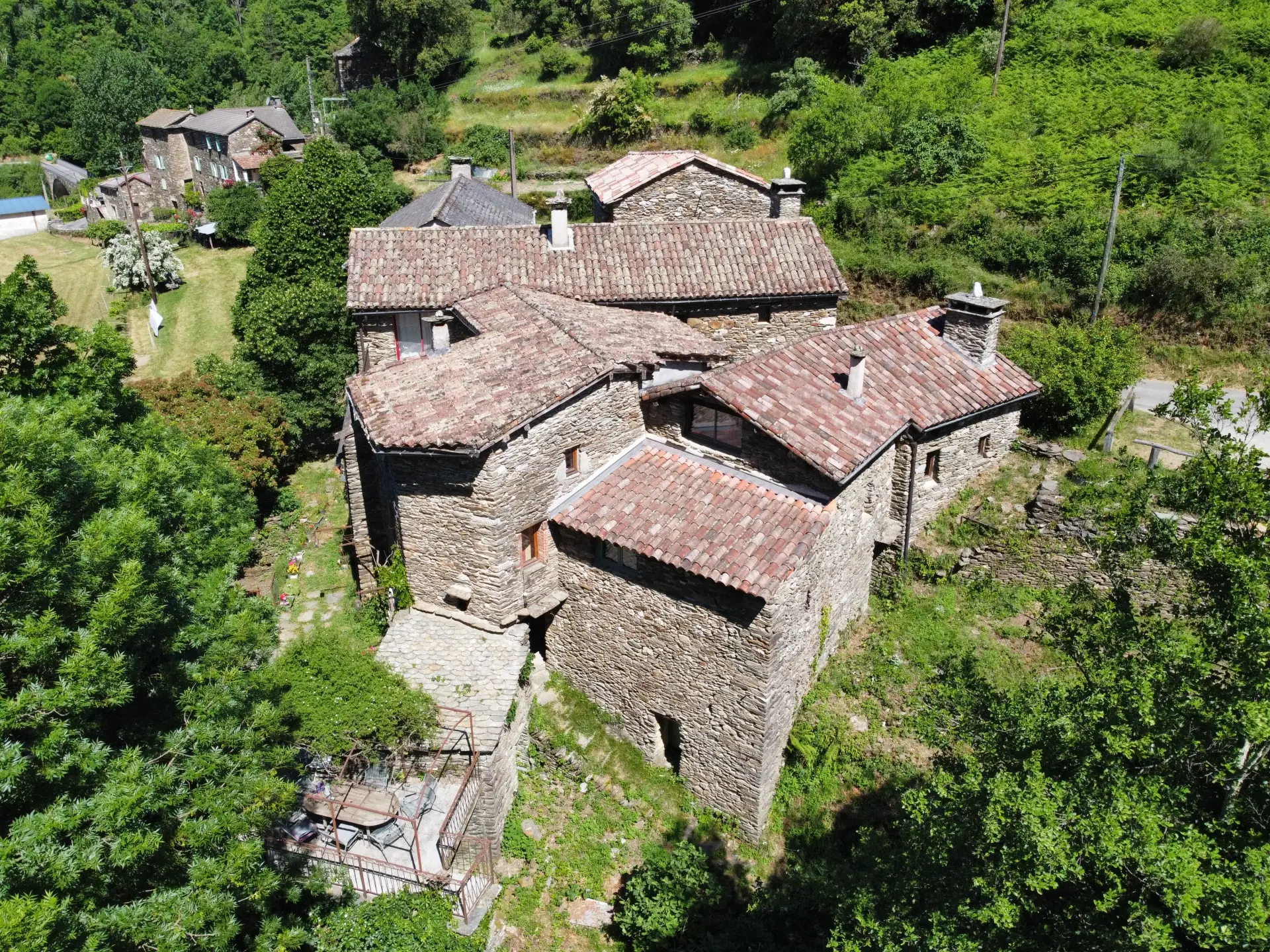 Pont de Burgen, a stage on the GR70 Stevenson Trail in the Cévennes